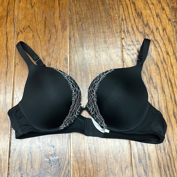 Cacique women’s lace boost plunge bra - Picture 2 of 8